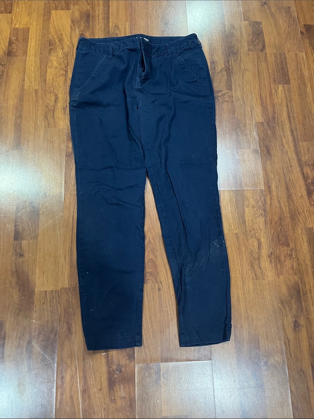 Old Navy women’s Dark Navy Slim Chinos